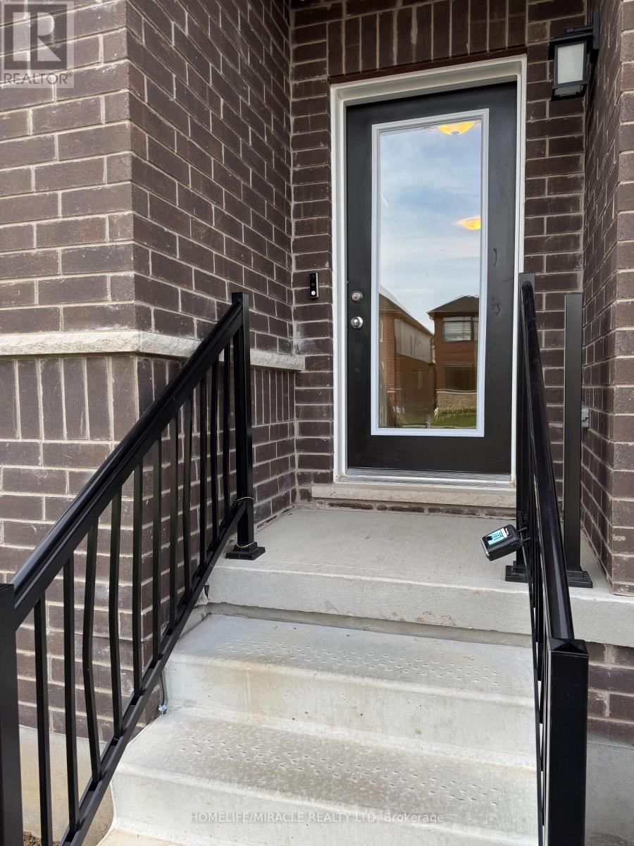 24 SASS CRESCENT Image 4