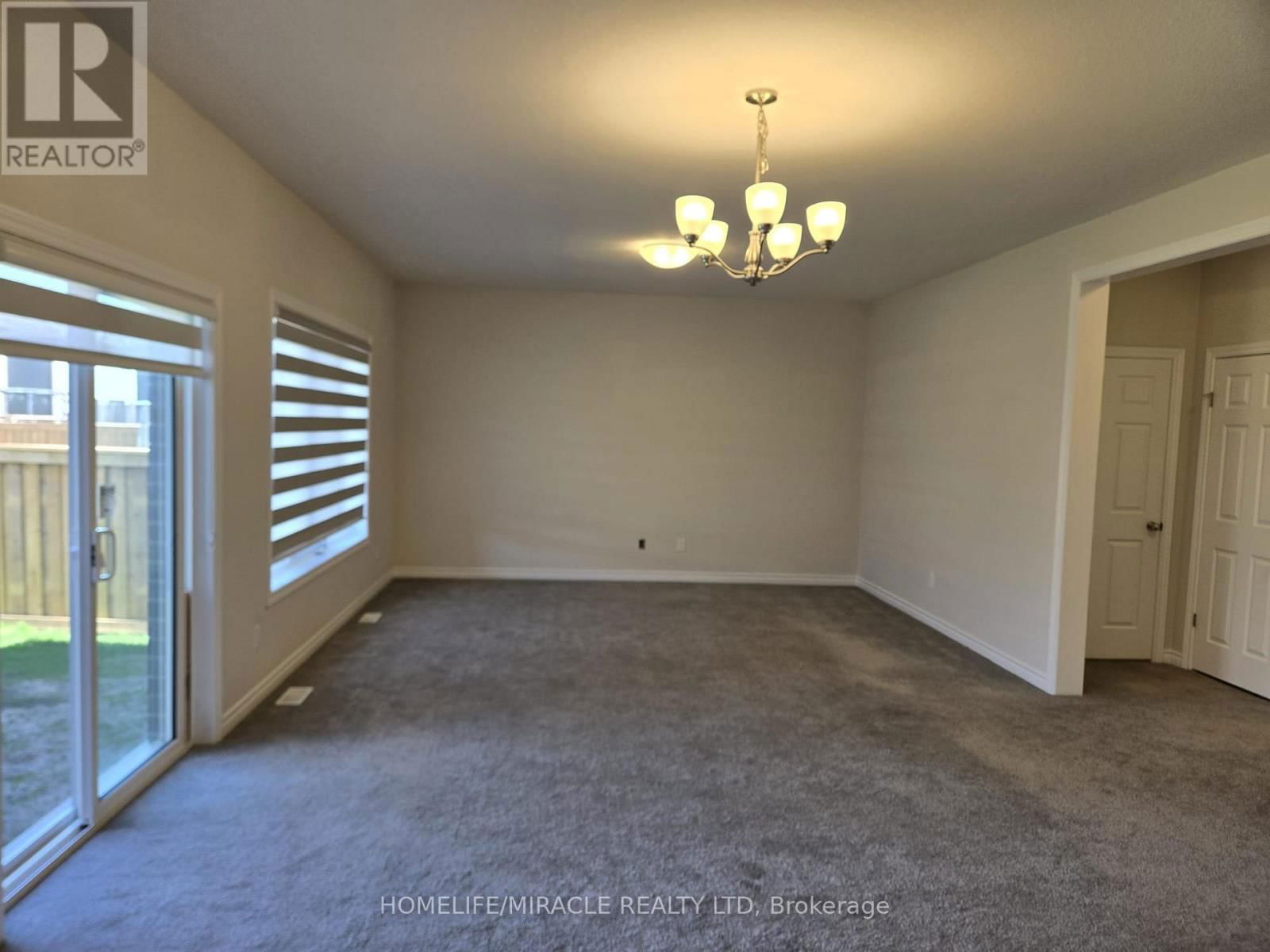 24 SASS CRESCENT Image 8