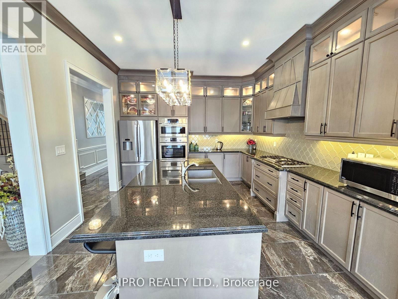 227 HUMPHREY STREET Image 11