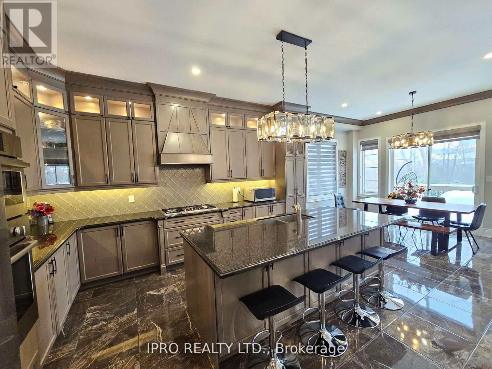 227 HUMPHREY STREET Image 12