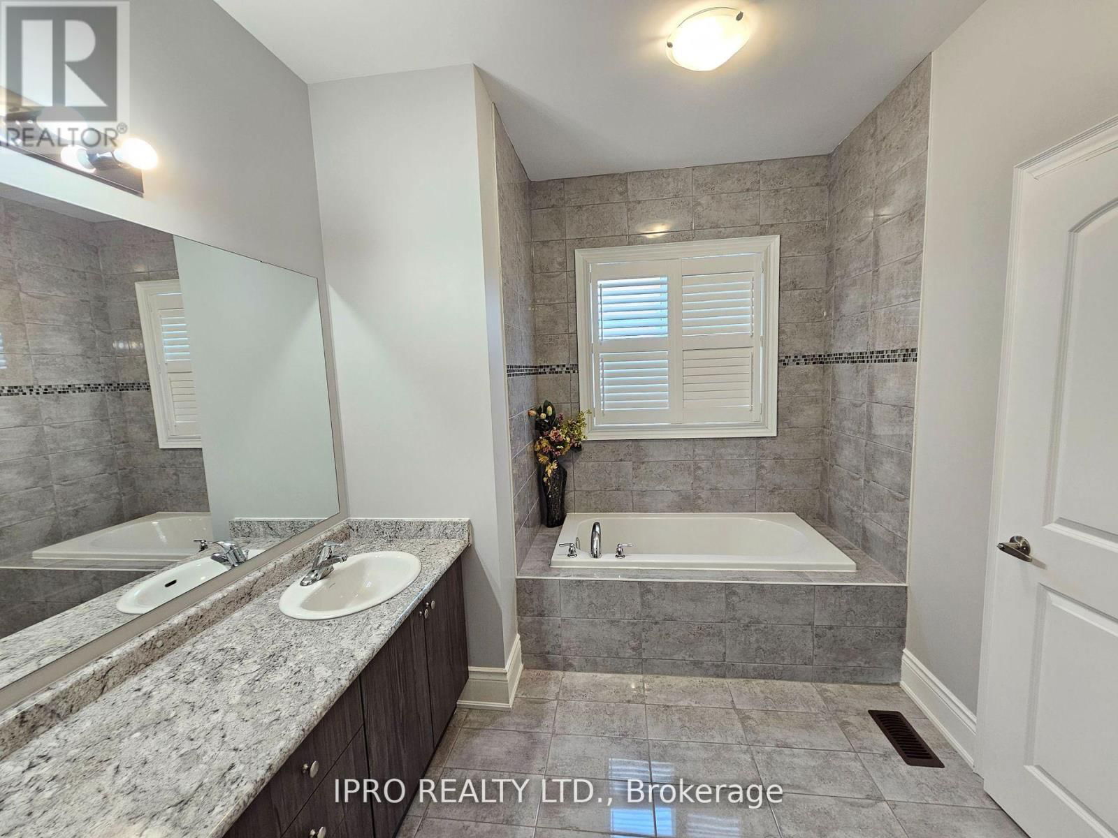 227 HUMPHREY STREET Image 22