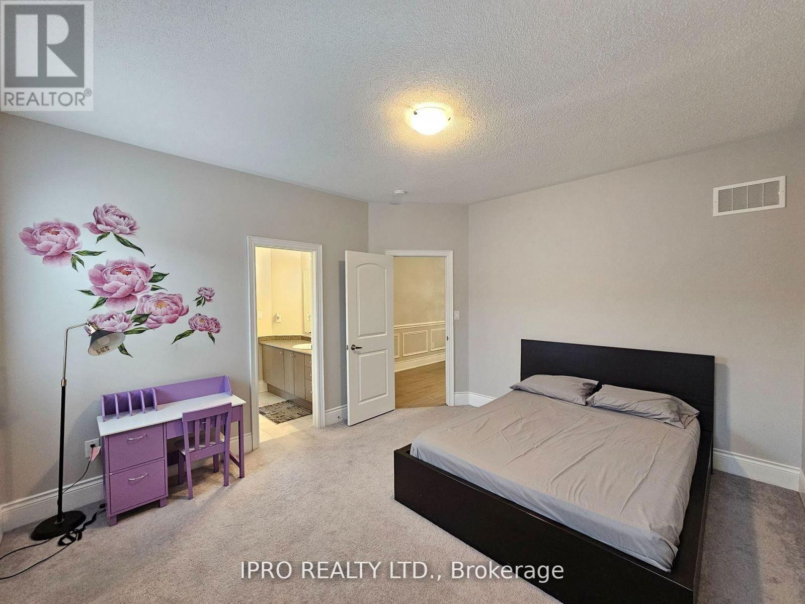 227 HUMPHREY STREET Image 27