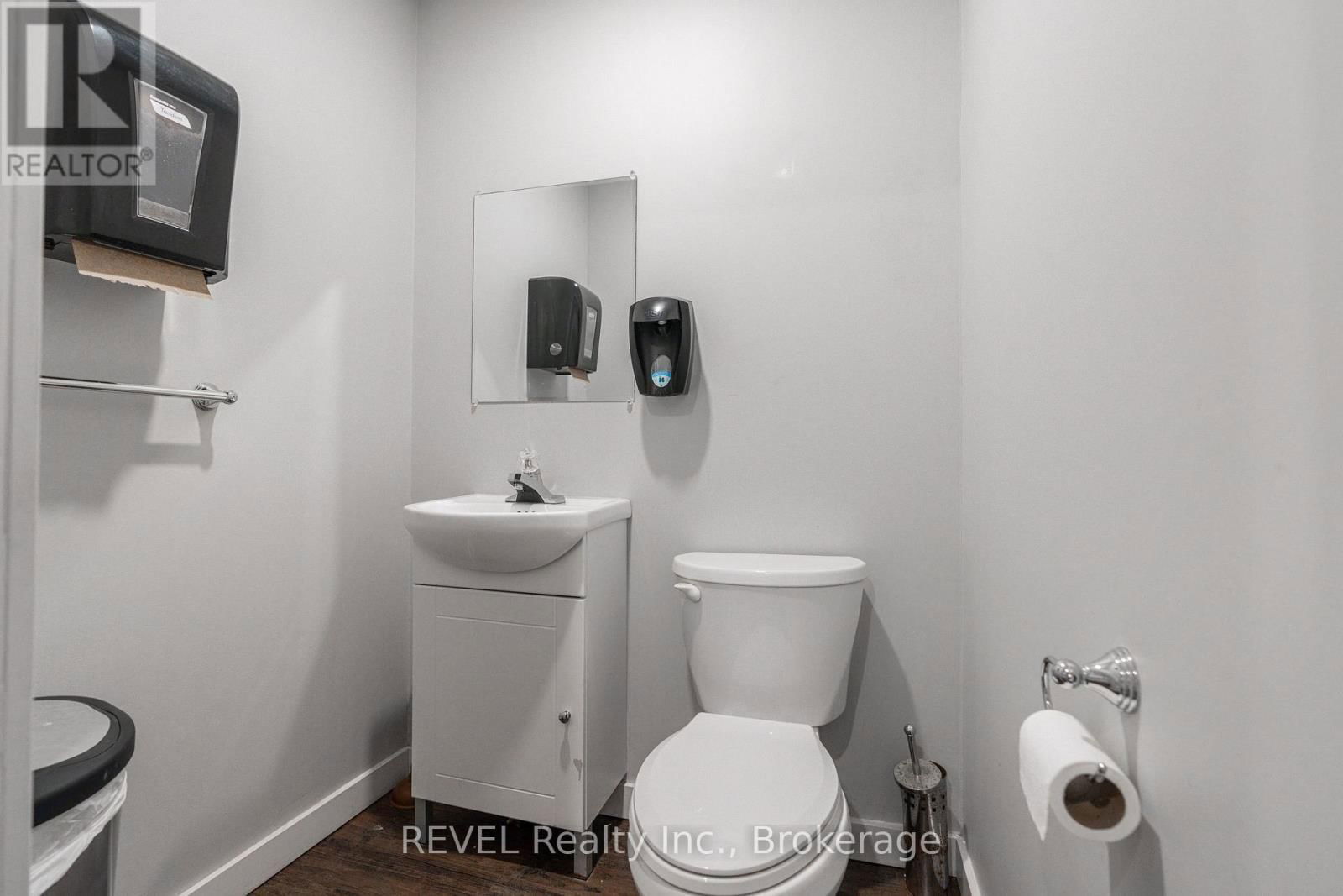 782 CANBORO ROAD Image 17