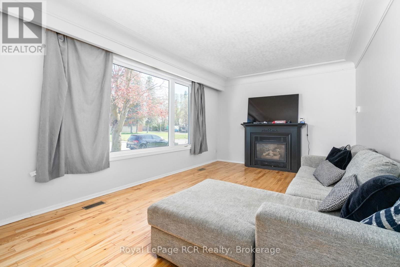 170 7TH STREET Image 11