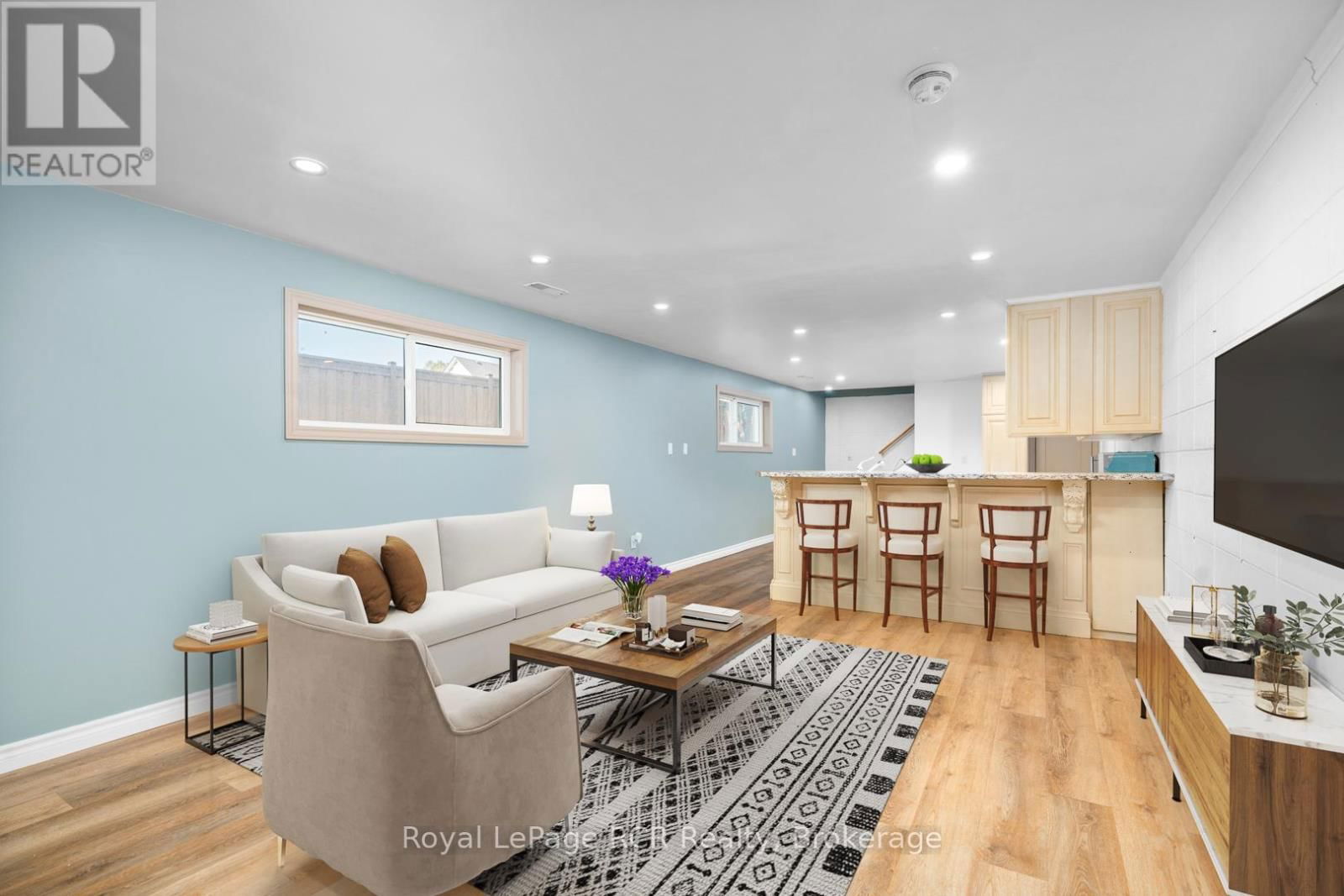 170 7TH STREET Image 23