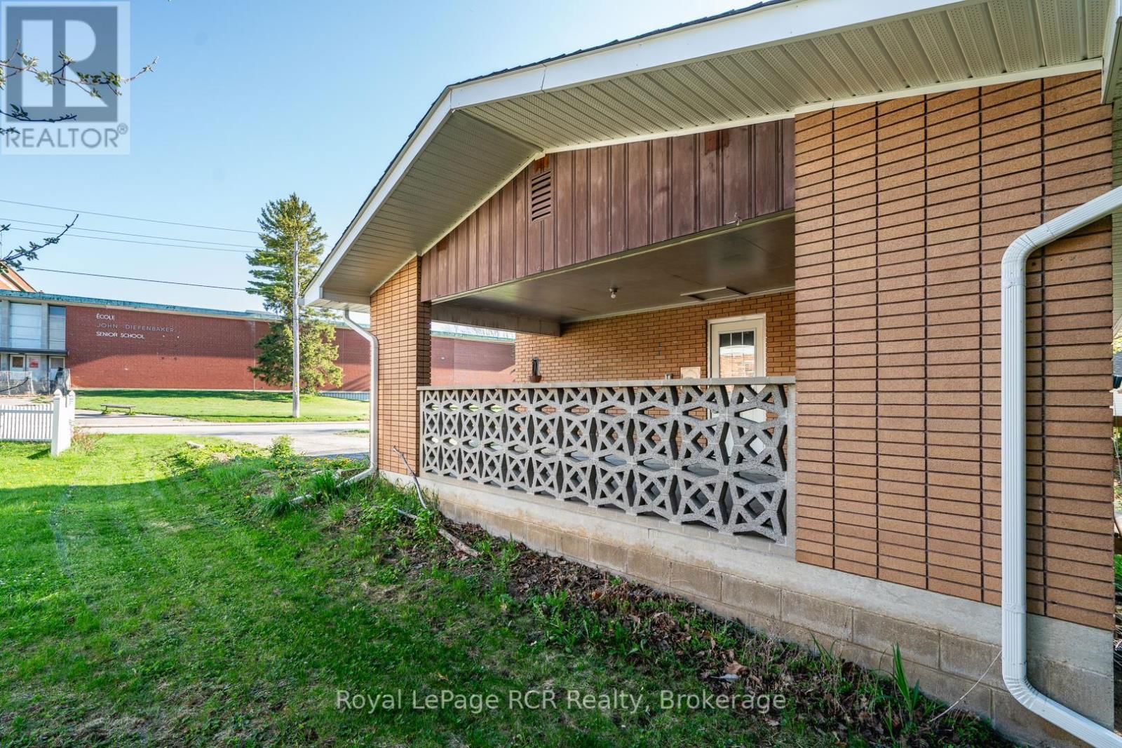 170 7TH STREET Image 4