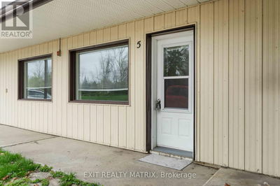 Commercial for Rent in Canada