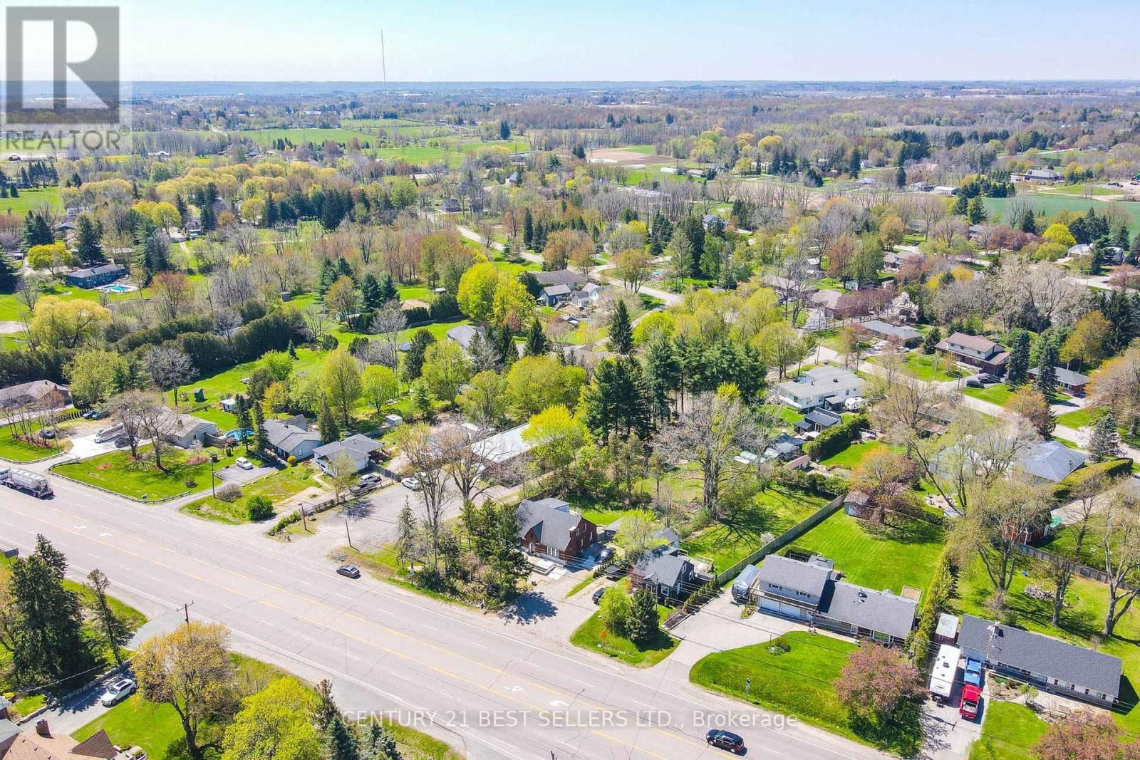 933 HIGHWAY 6 Image 2