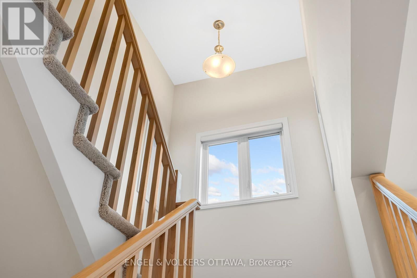 237 KINDERWOOD WAY Image 20