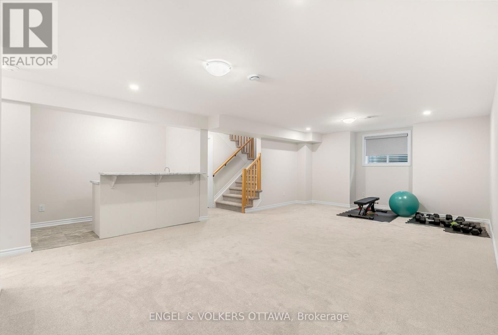 237 KINDERWOOD WAY Image 35