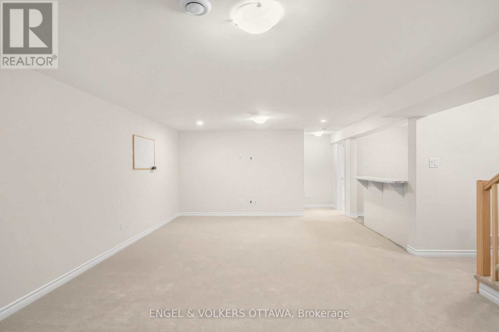 237 KINDERWOOD WAY Image 37