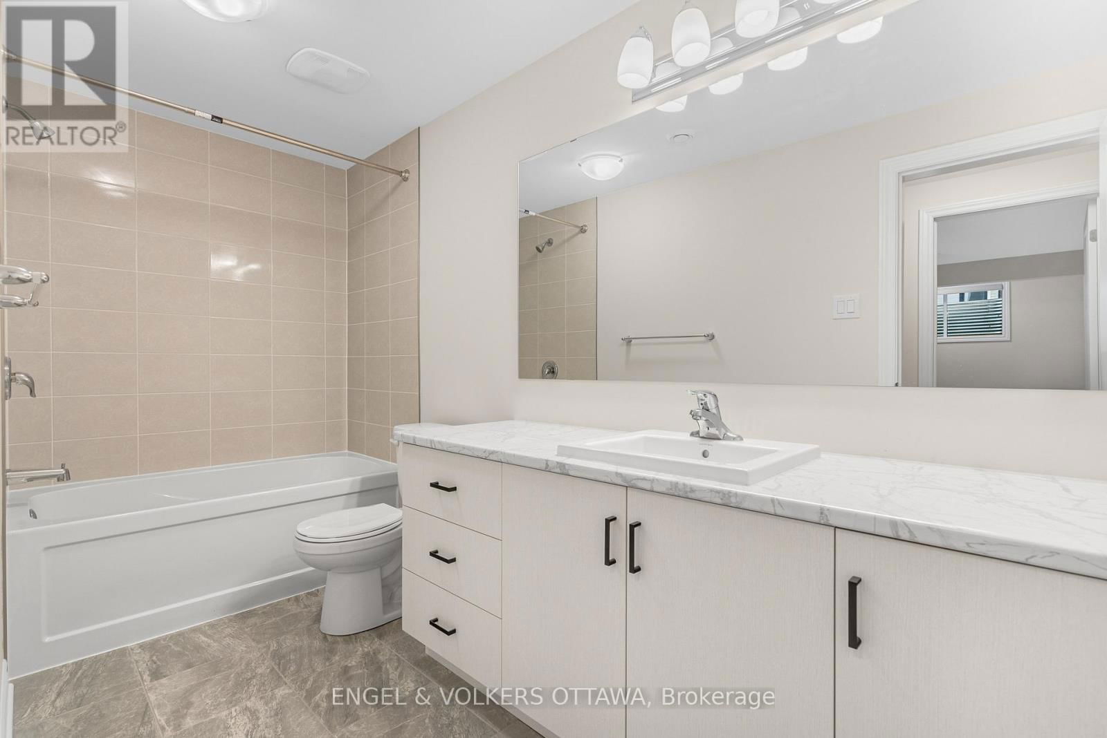 237 KINDERWOOD WAY Image 41