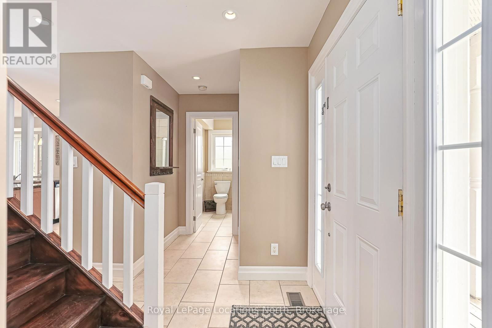 213 CAMPERDOWN ROAD Image 19