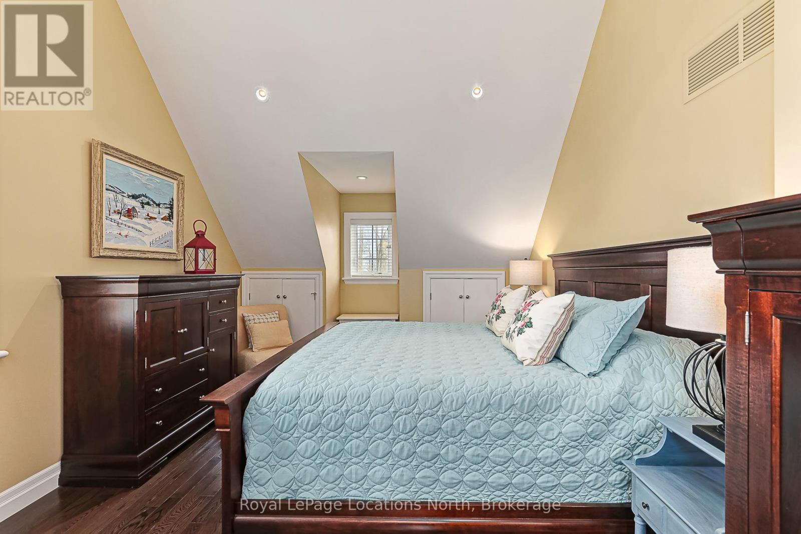 213 CAMPERDOWN ROAD Image 25