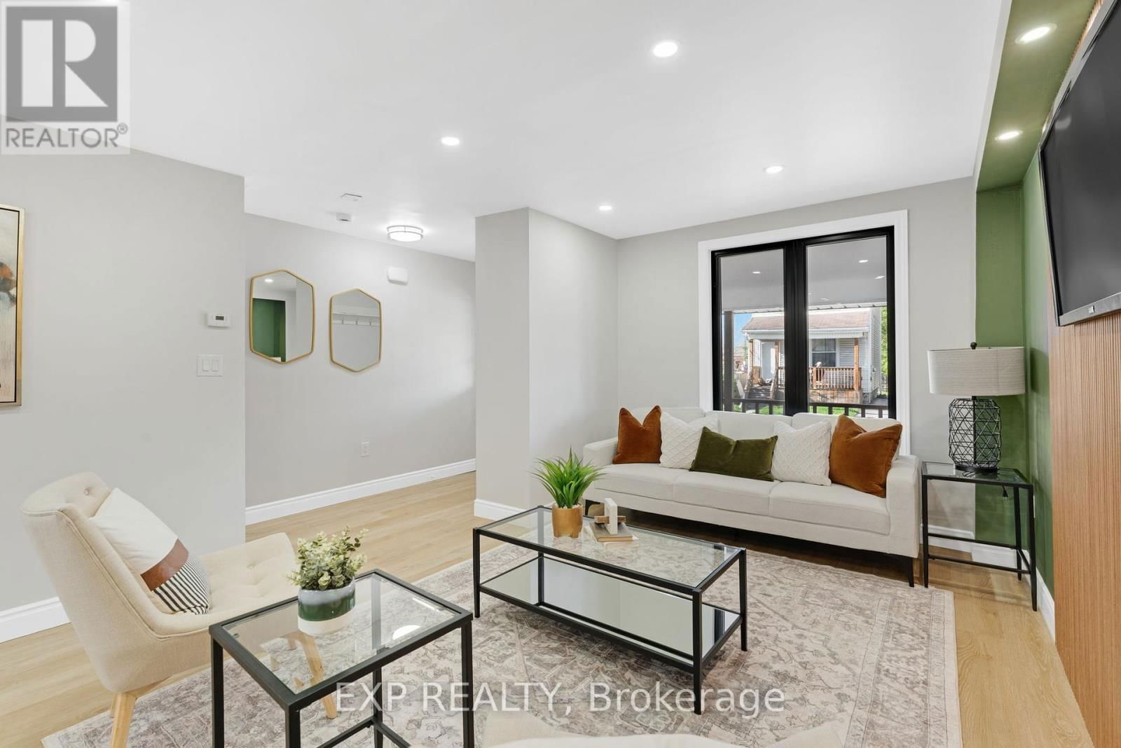 20 BRITANNIA AVENUE Image 11