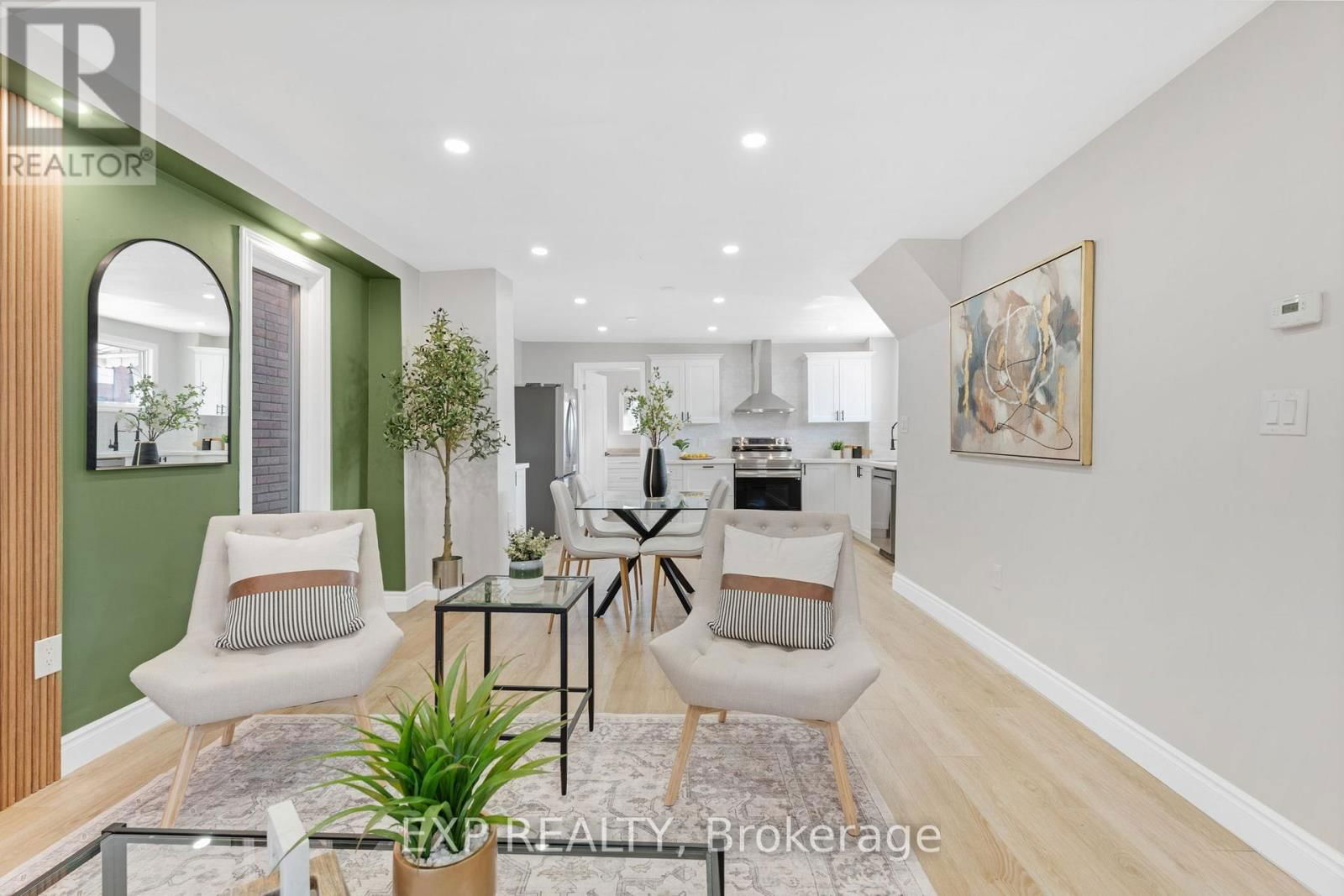 20 BRITANNIA AVENUE Image 13