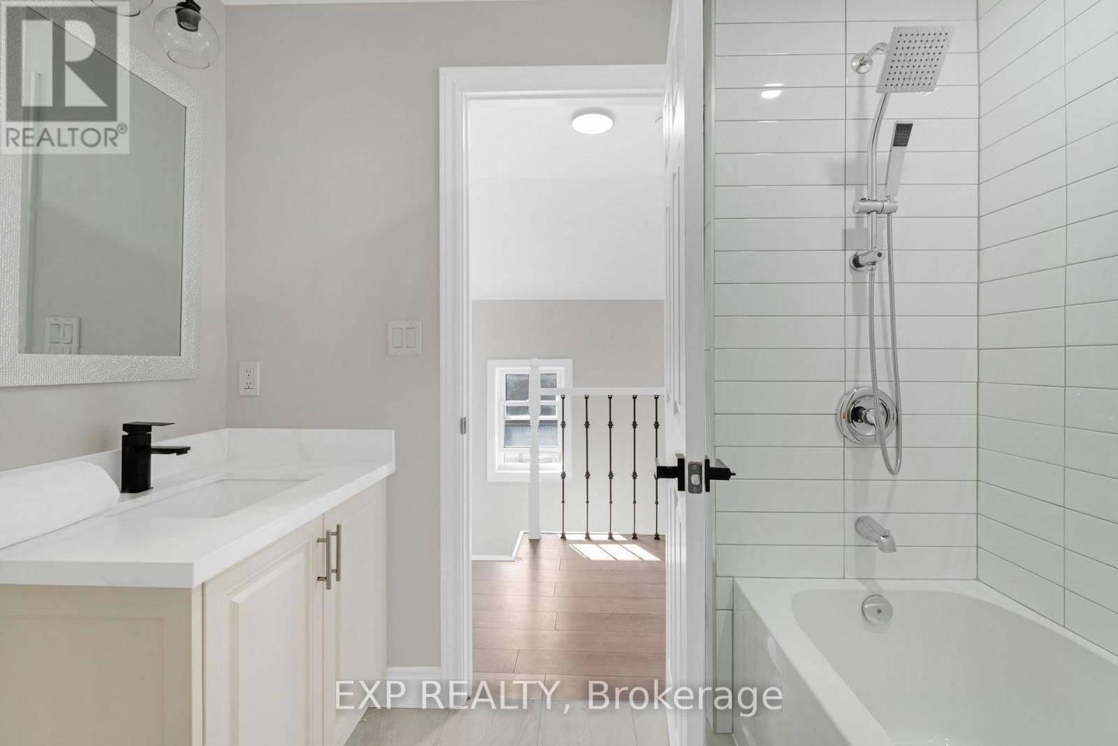 20 BRITANNIA AVENUE Image 29