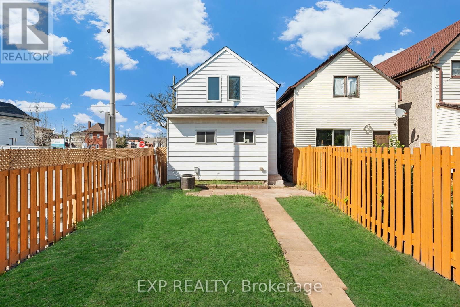 20 BRITANNIA AVENUE Image 34
