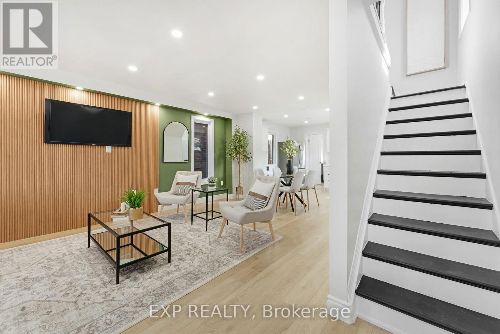 20 BRITANNIA AVENUE Image 7