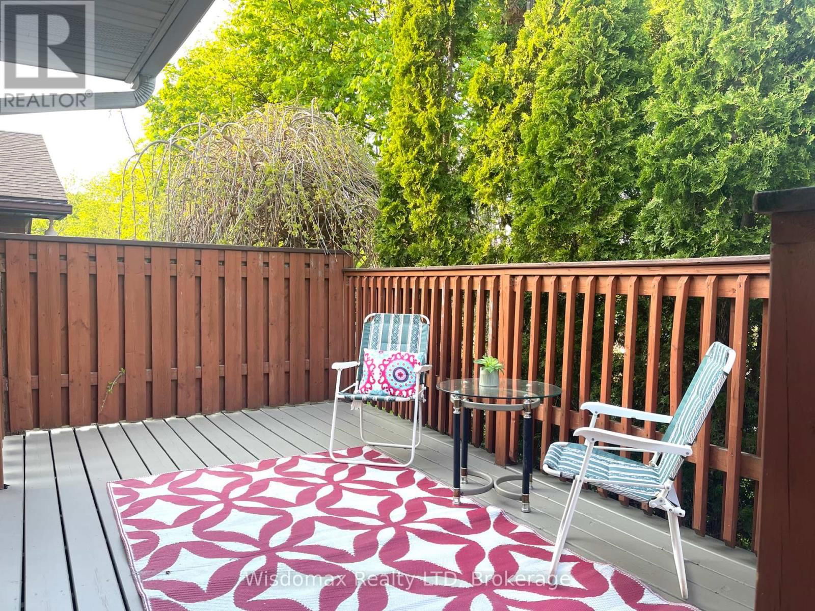 7 GREENMEADOW COURT Image 5