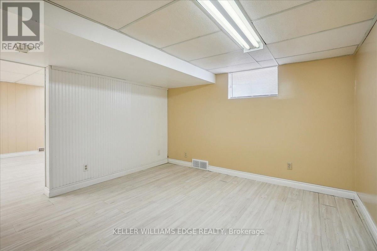 343 WEIR STREET NORTH Image 15
