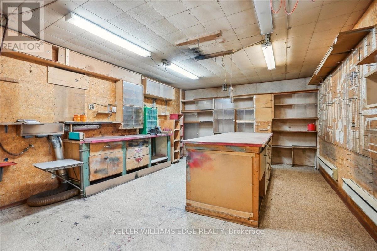 343 WEIR STREET NORTH Image 28