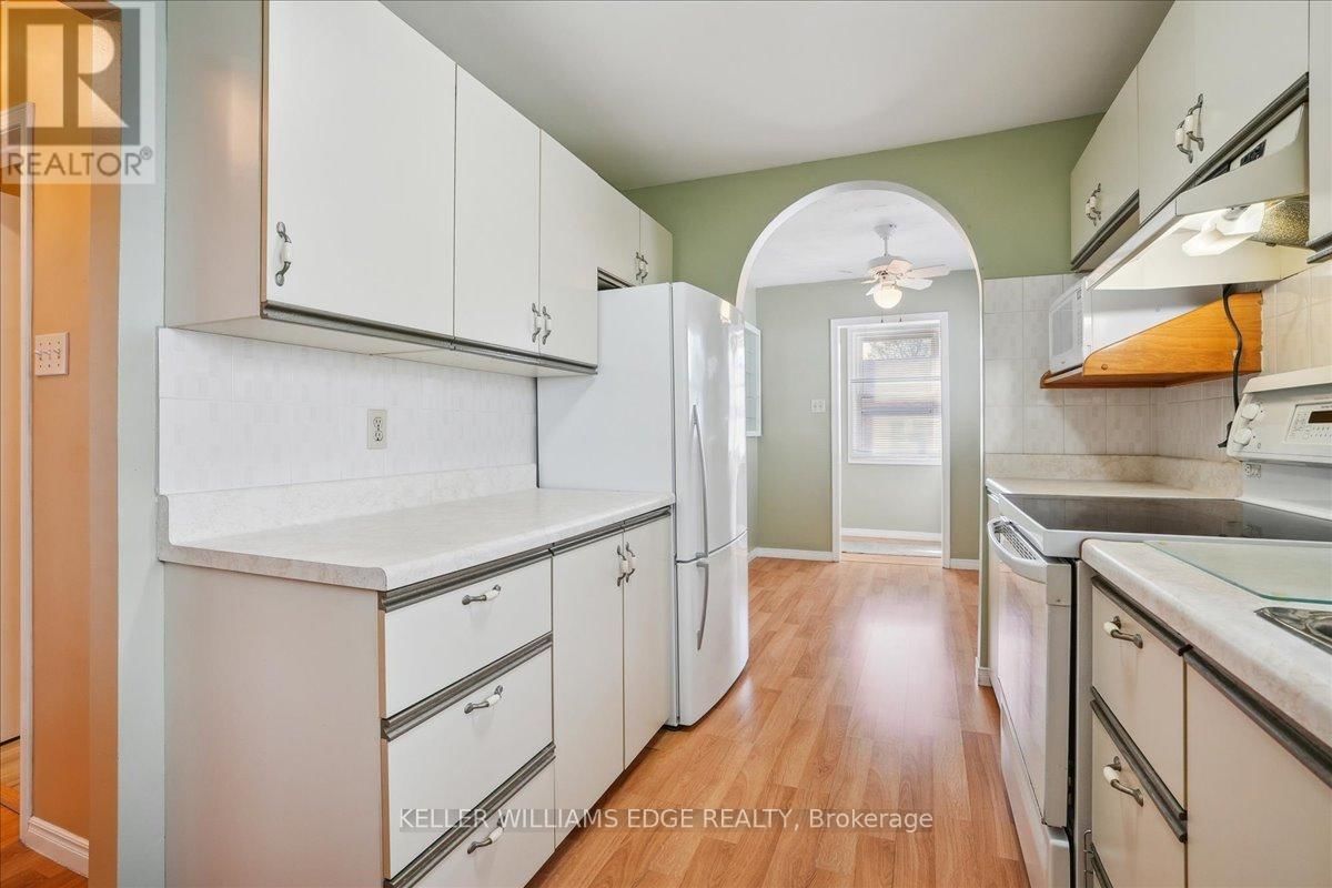 343 WEIR STREET NORTH Image 6