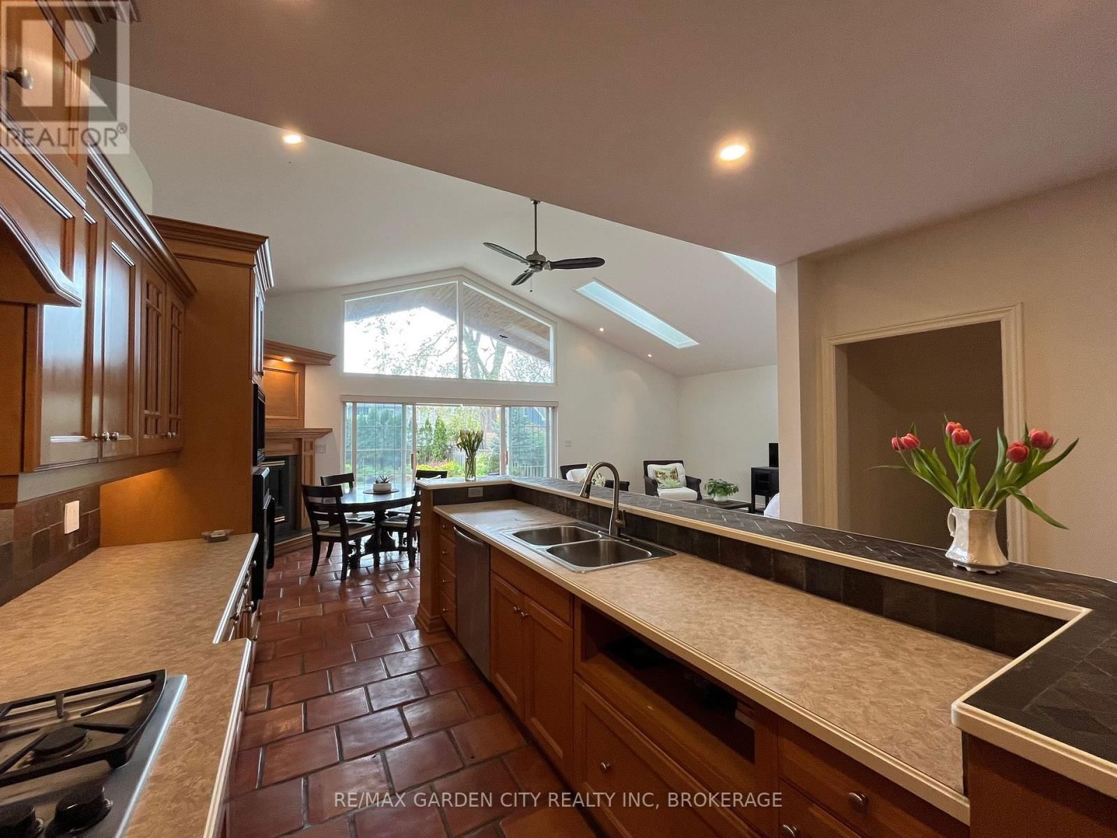29 ANN STREET Image 5