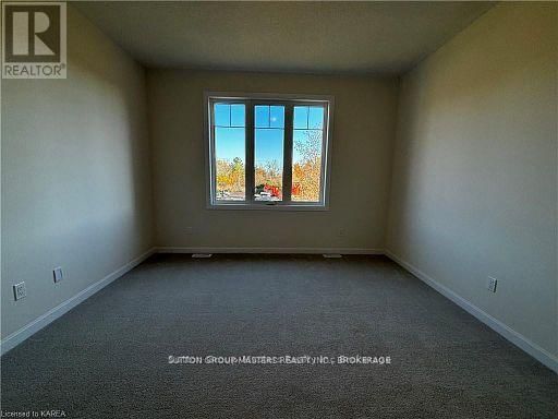 46 OAKMONT DRIVE Image 13