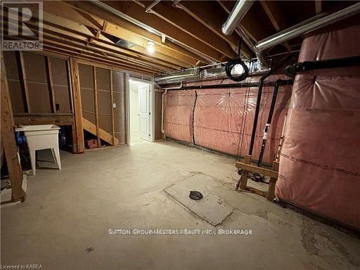 46 OAKMONT DRIVE Image 18