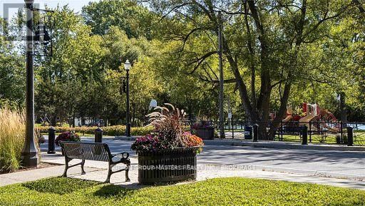 46 OAKMONT DRIVE Image 33