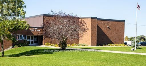 46 OAKMONT DRIVE Image 39