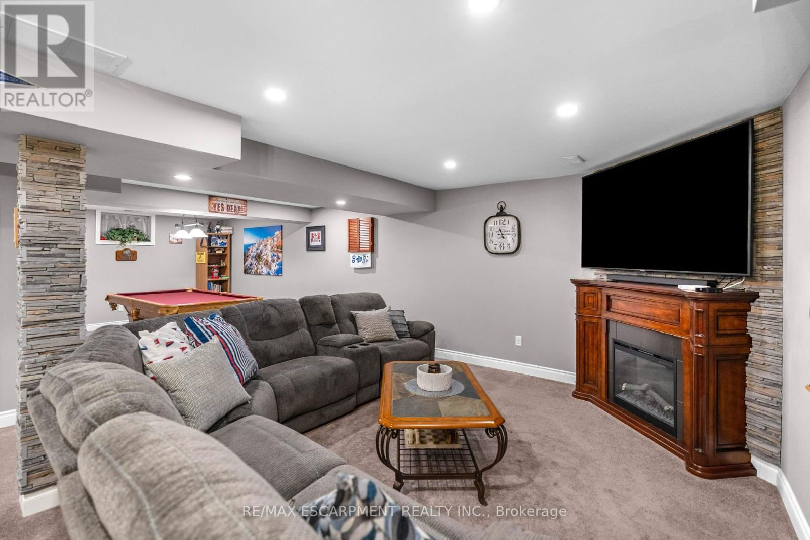 28 EDGECROFT CRESCENT Image 30