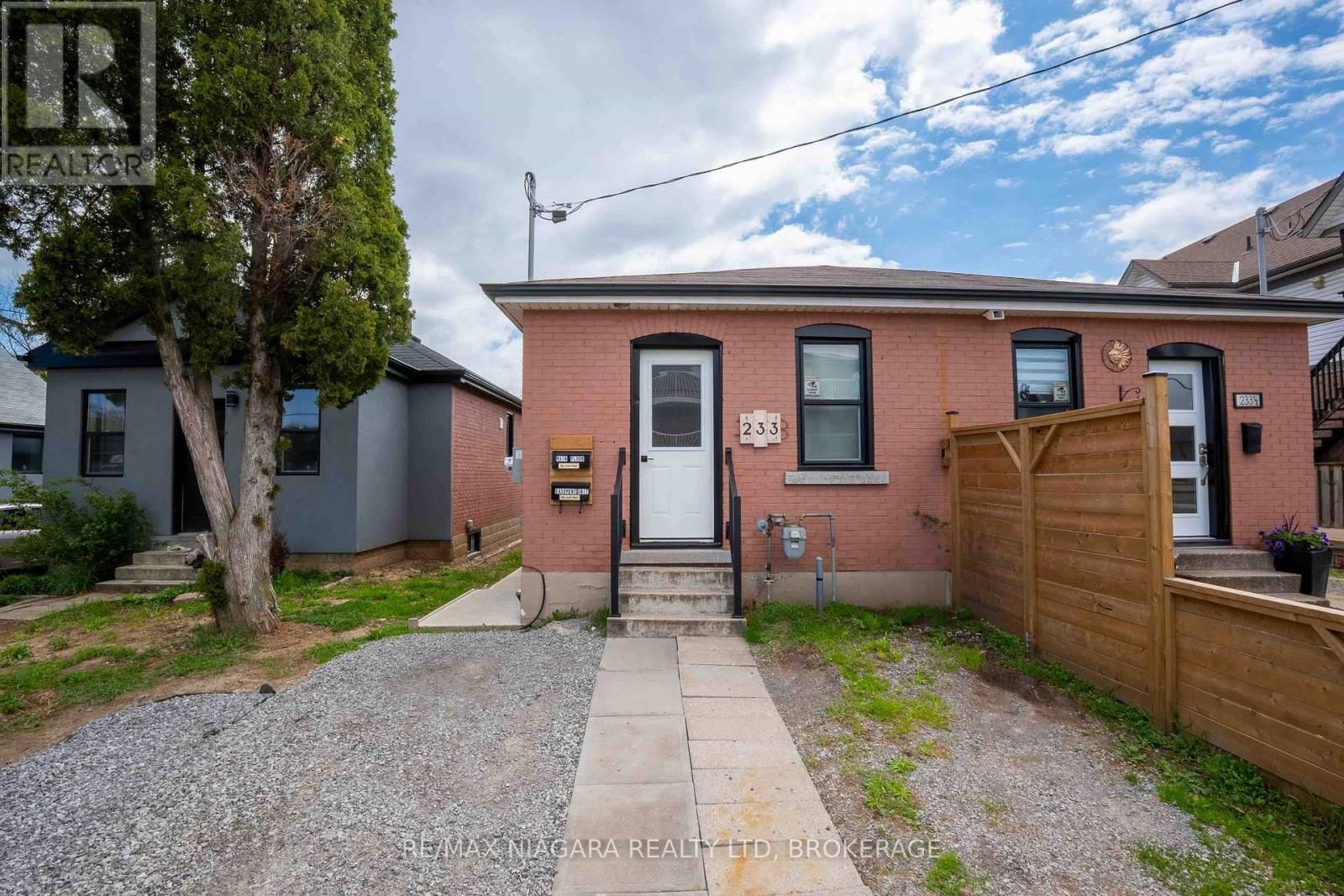 233 PELHAM ROAD Image 1