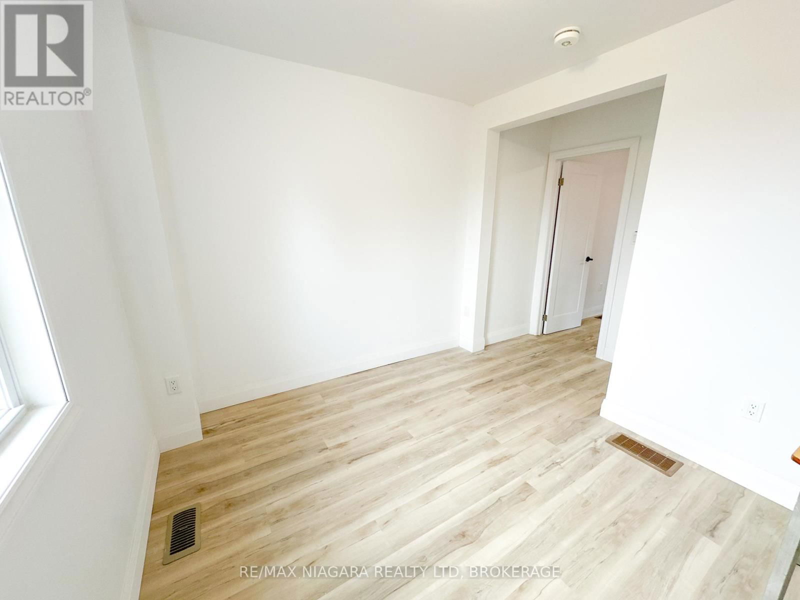 233 PELHAM ROAD Image 20