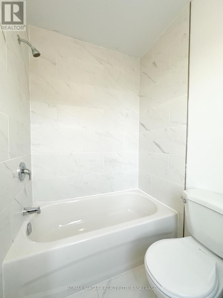 233 PELHAM ROAD Image 23
