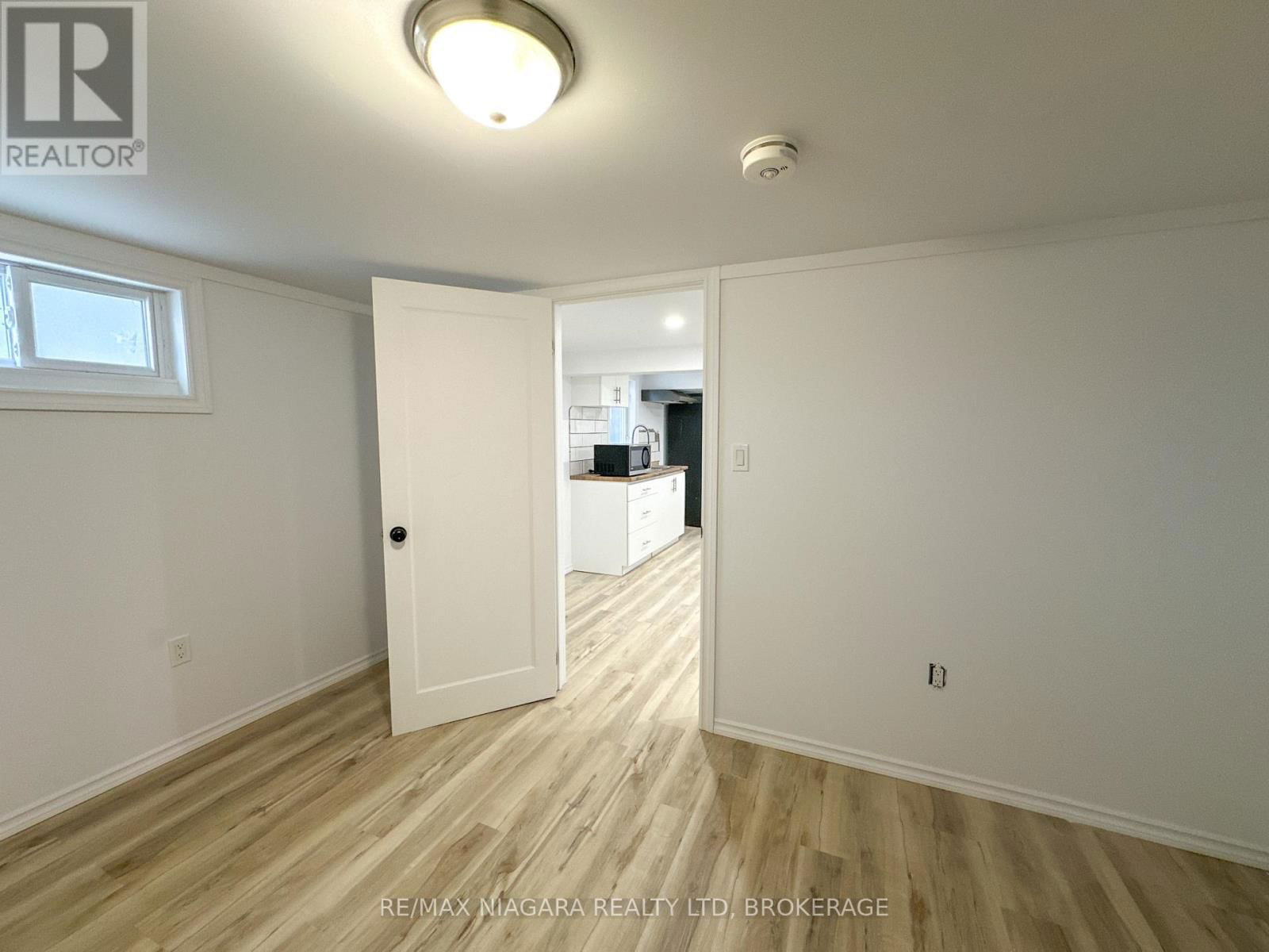 233 PELHAM ROAD Image 34