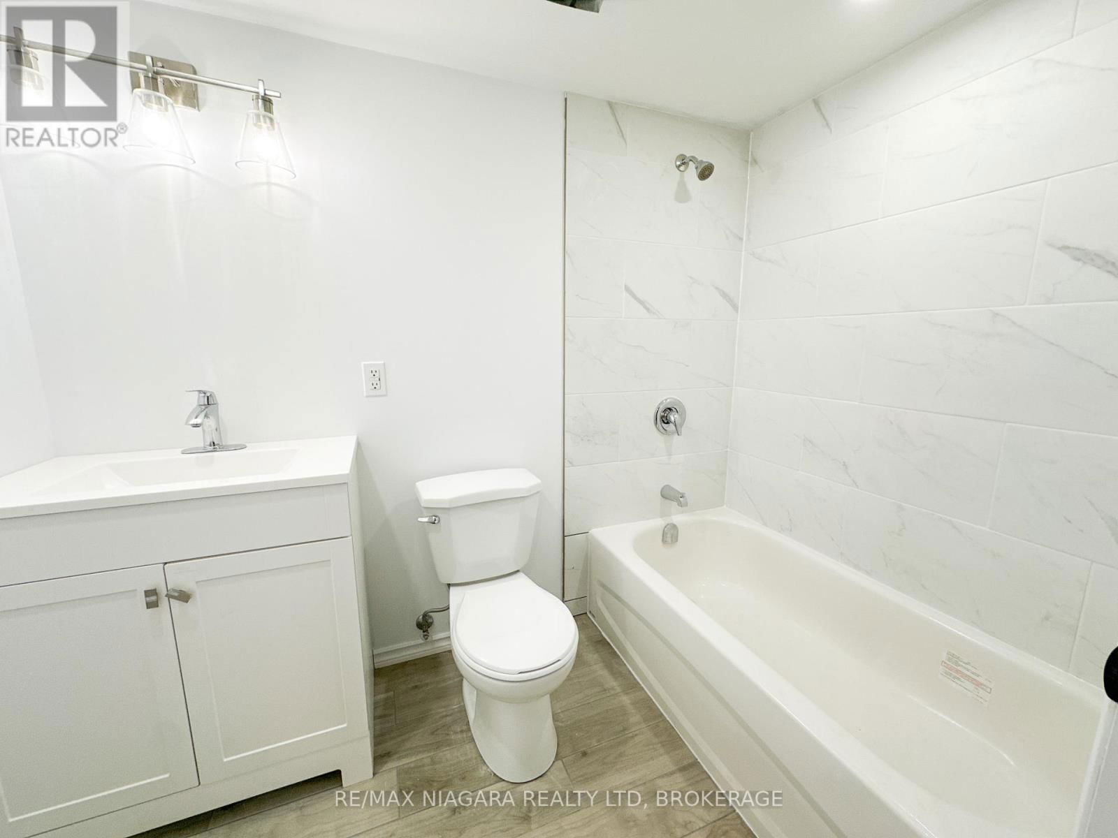 233 PELHAM ROAD Image 35