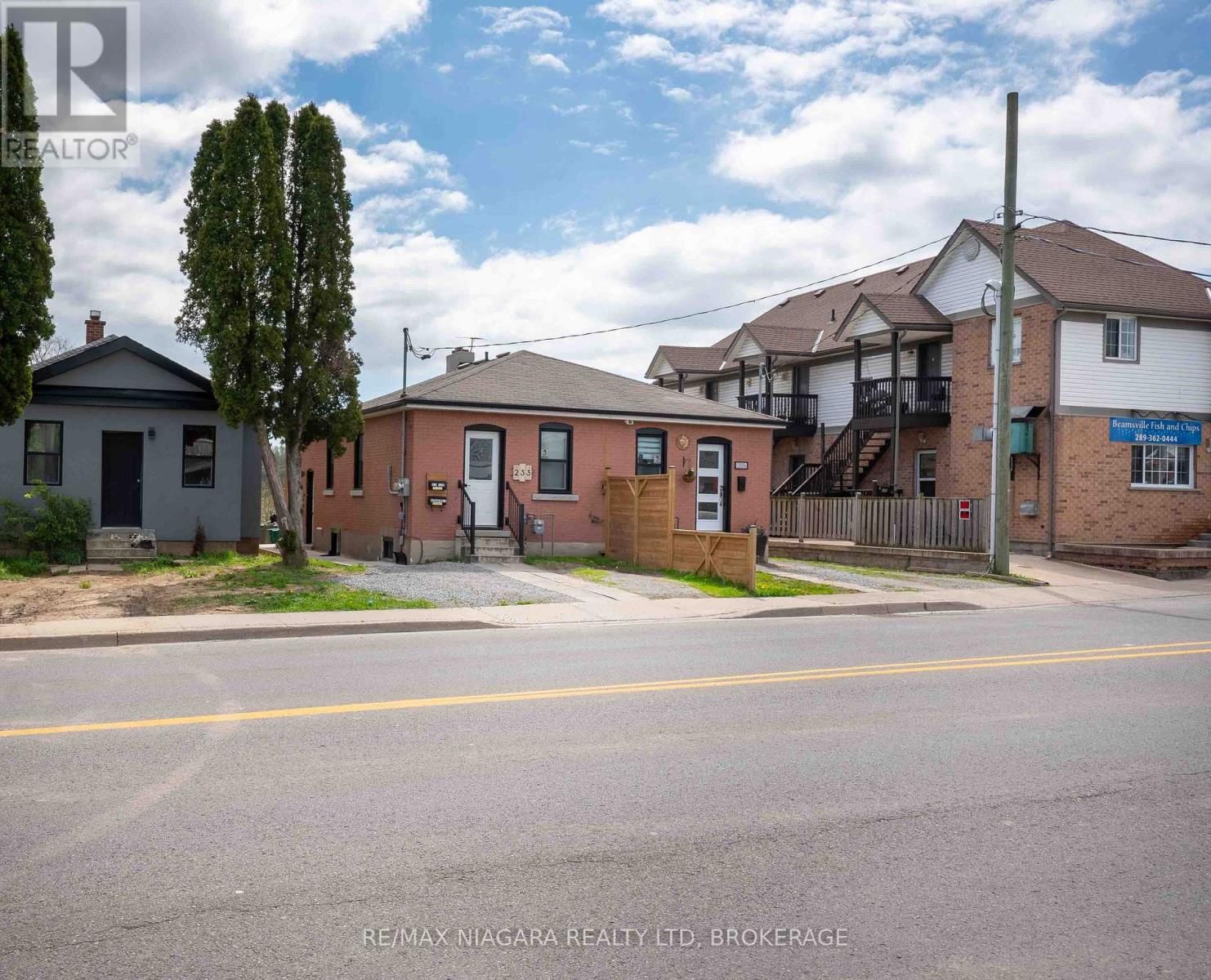 233 PELHAM ROAD Image 4
