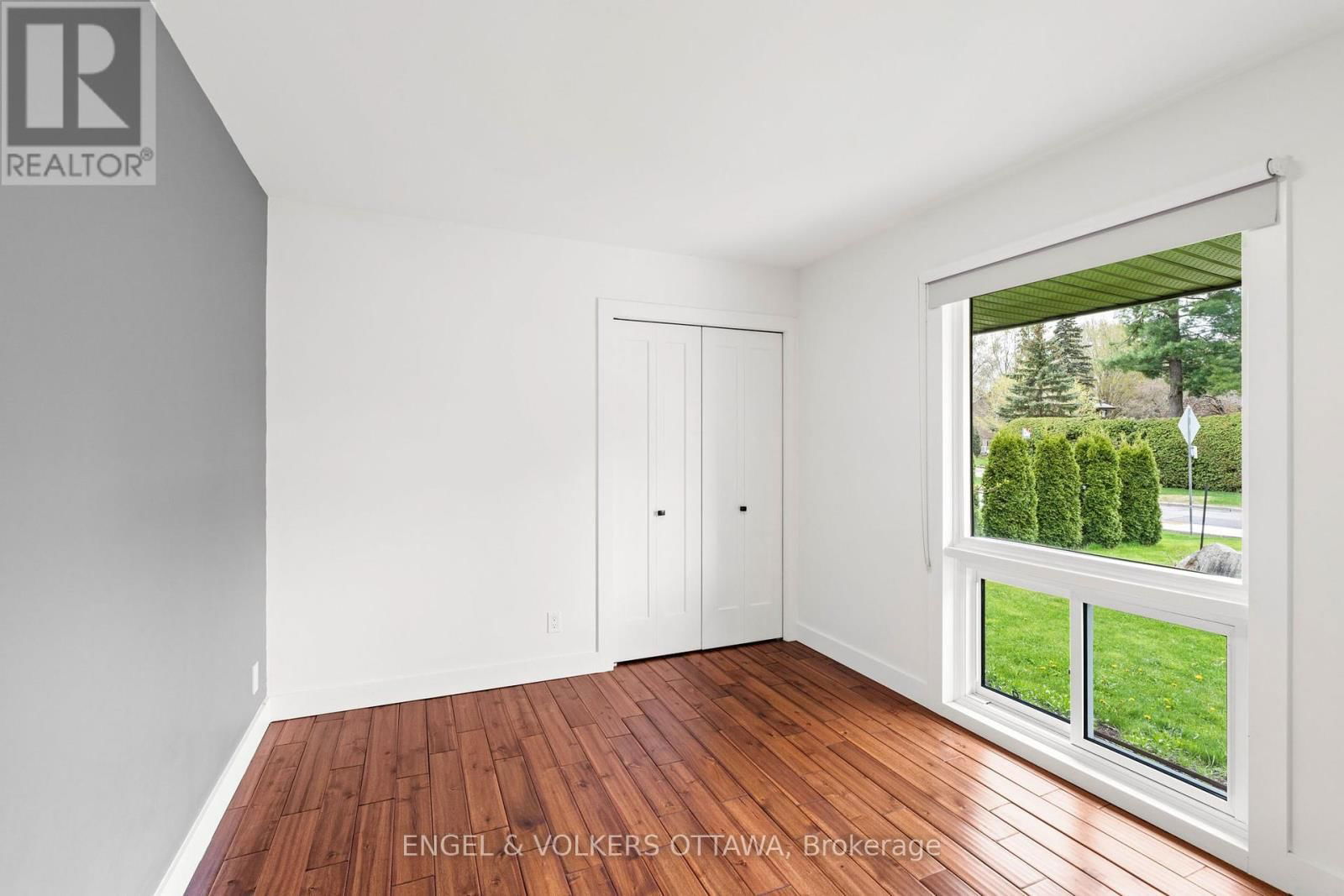 70 VARLEY DRIVE Image 28