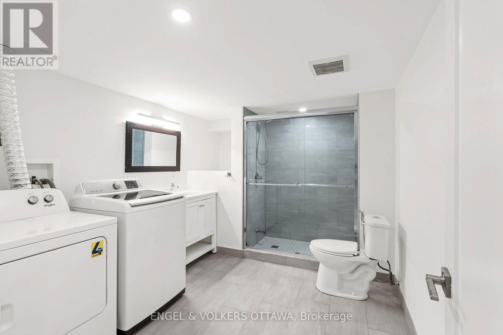 70 VARLEY DRIVE Image 40