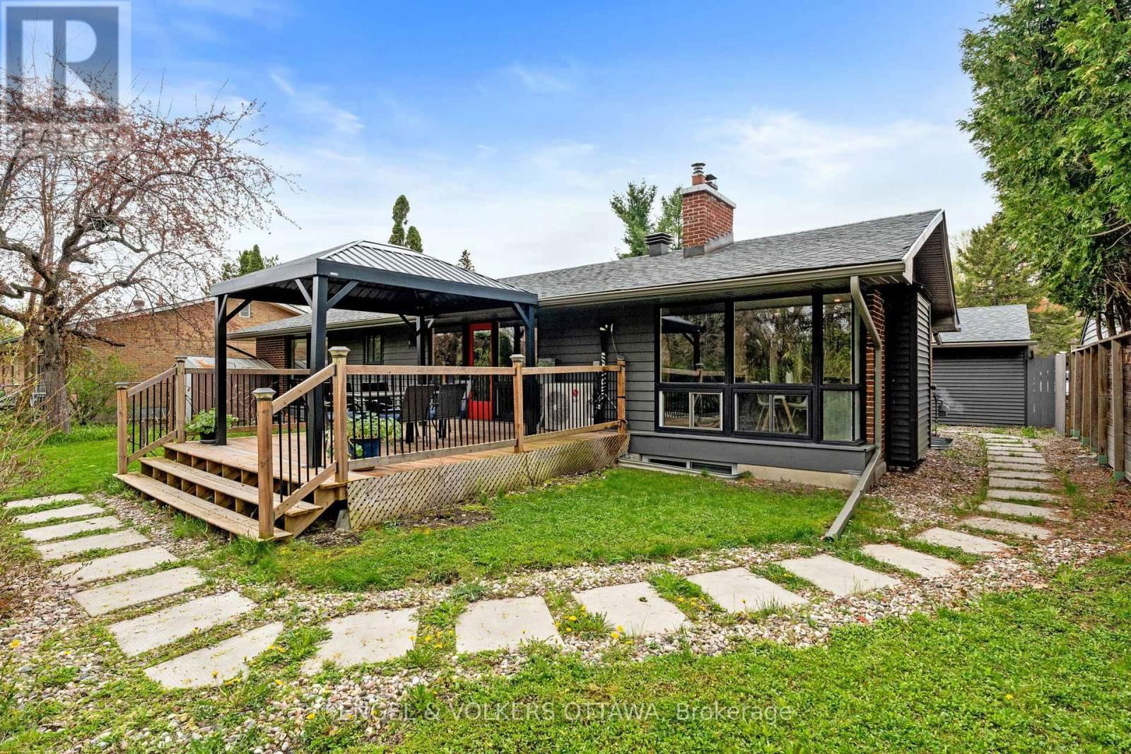 70 VARLEY DRIVE Image 44