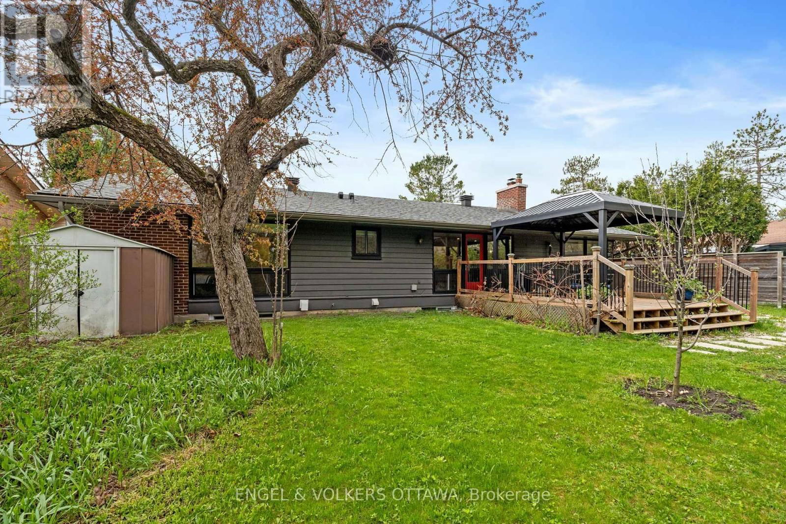 70 VARLEY DRIVE Image 45
