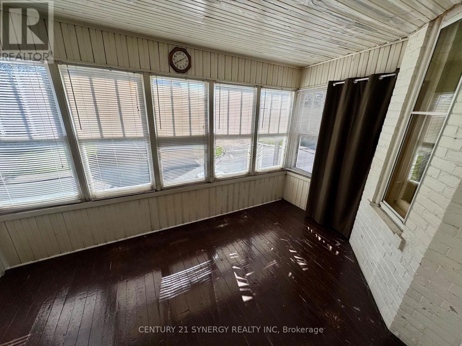 86 BROCKVILLE STREET Image 16