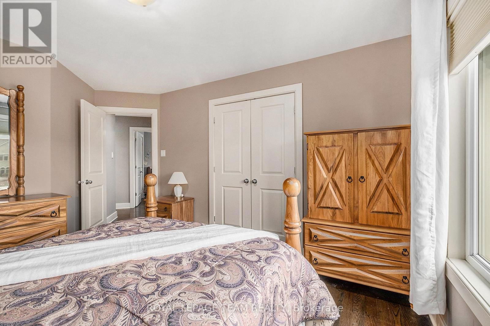 5386 MANSEL CRESCENT Image 23
