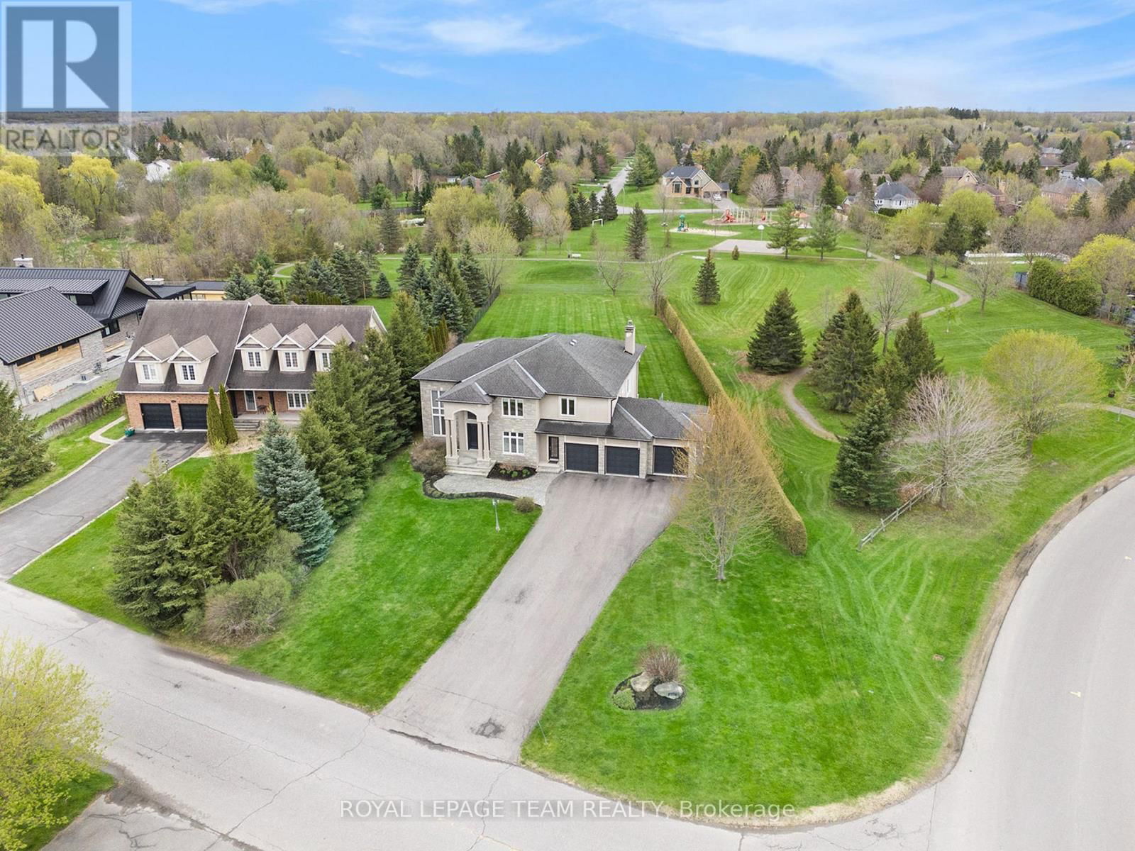 5386 MANSEL CRESCENT Image 38