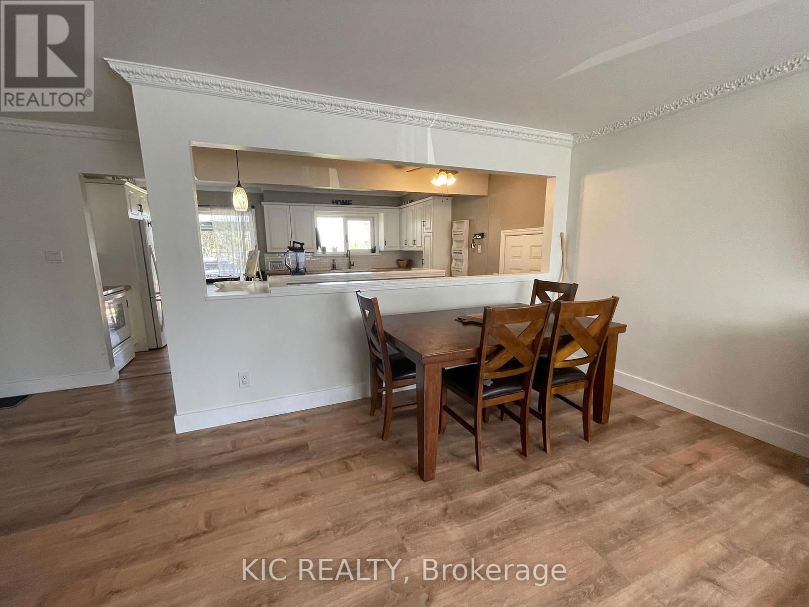 11 MCLEAN AVENUE Image 13