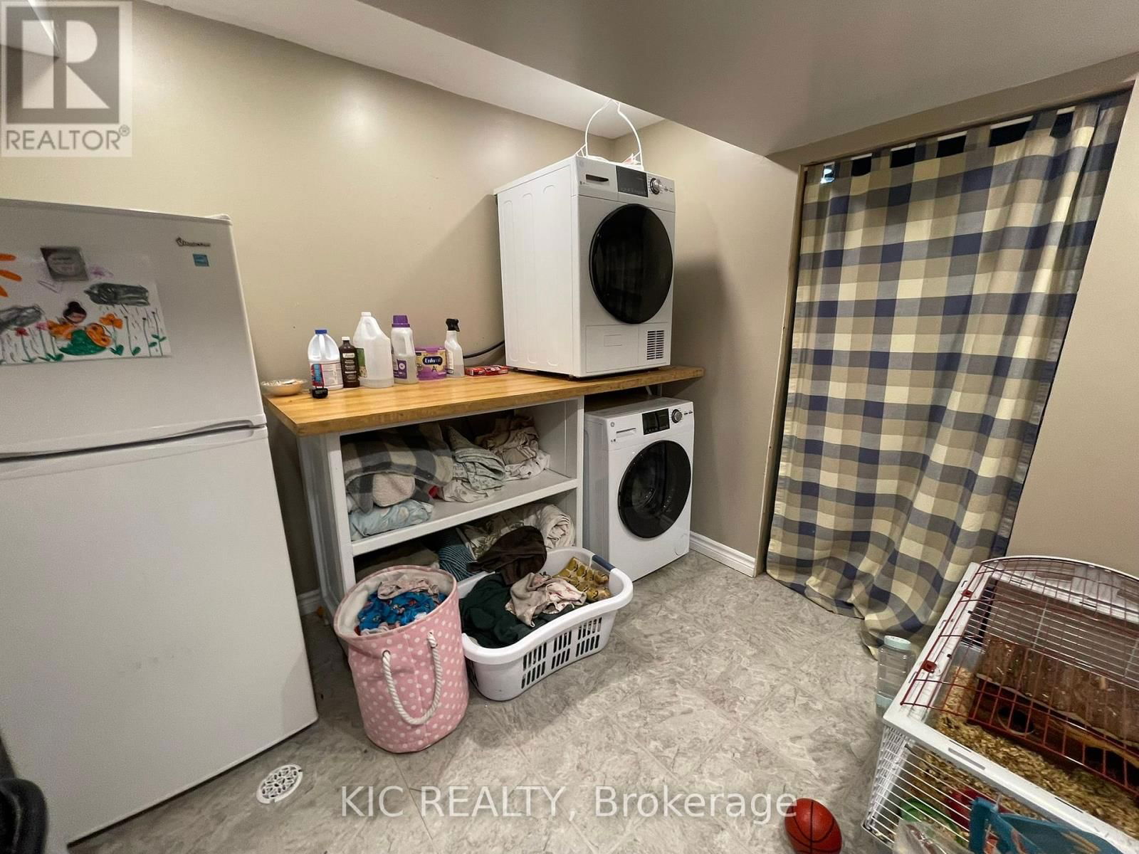 11 MCLEAN AVENUE Image 33