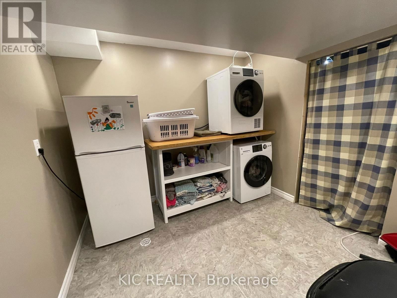 11 MCLEAN AVENUE Image 48