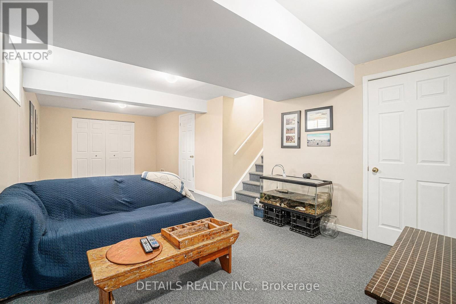 221 MACDOUGALL STREET Image 24